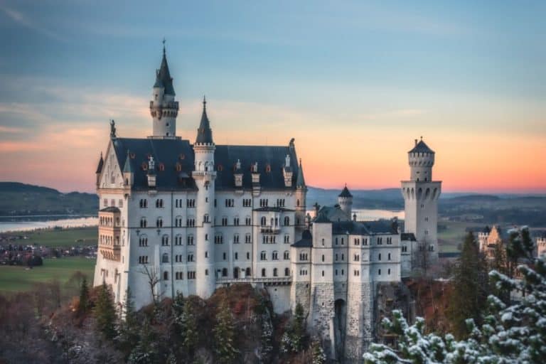 Schloss Neuschwanstein – Ein Märchenschloss in den Alpen
